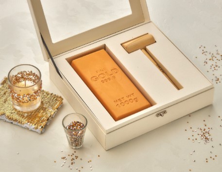 Smoor GOLD BAR BOX WITH MALLET